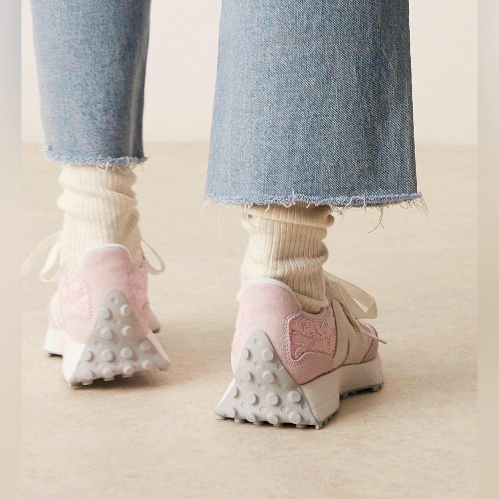 🌸 NEW BALANCE 327 ROSE SUGAR  🌸 - Picture 8 of 13